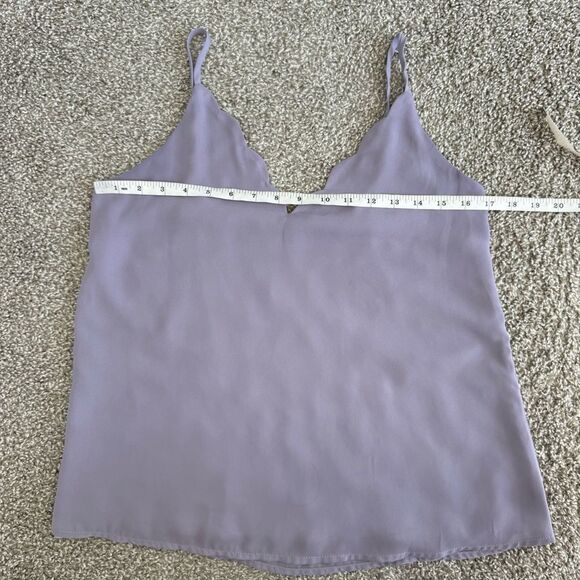 SOCIALITE | Scalloped neckline Tank Top - Picture 8 of 10